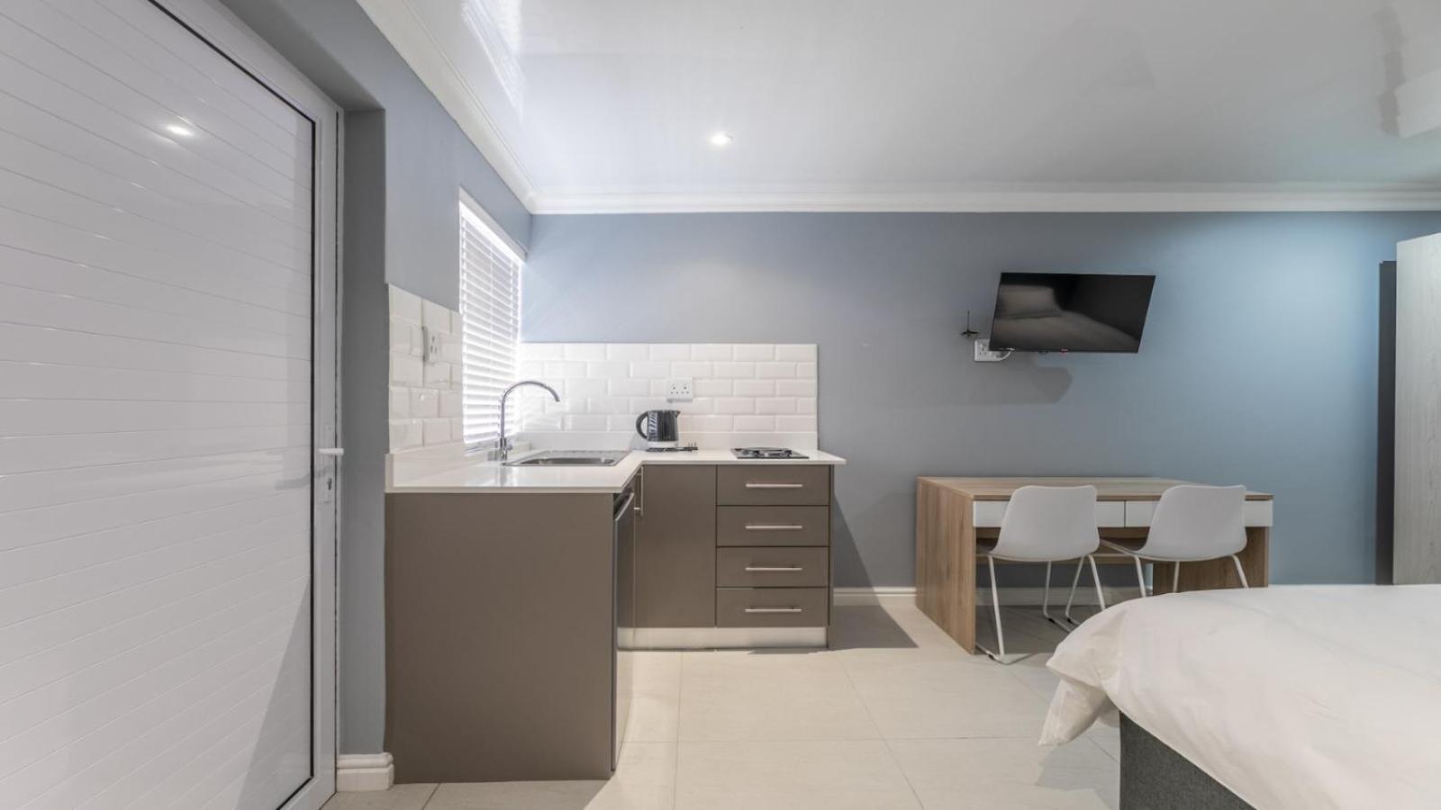 Inkantu Self-Catering Apartments Kaapstad Buitenkant foto