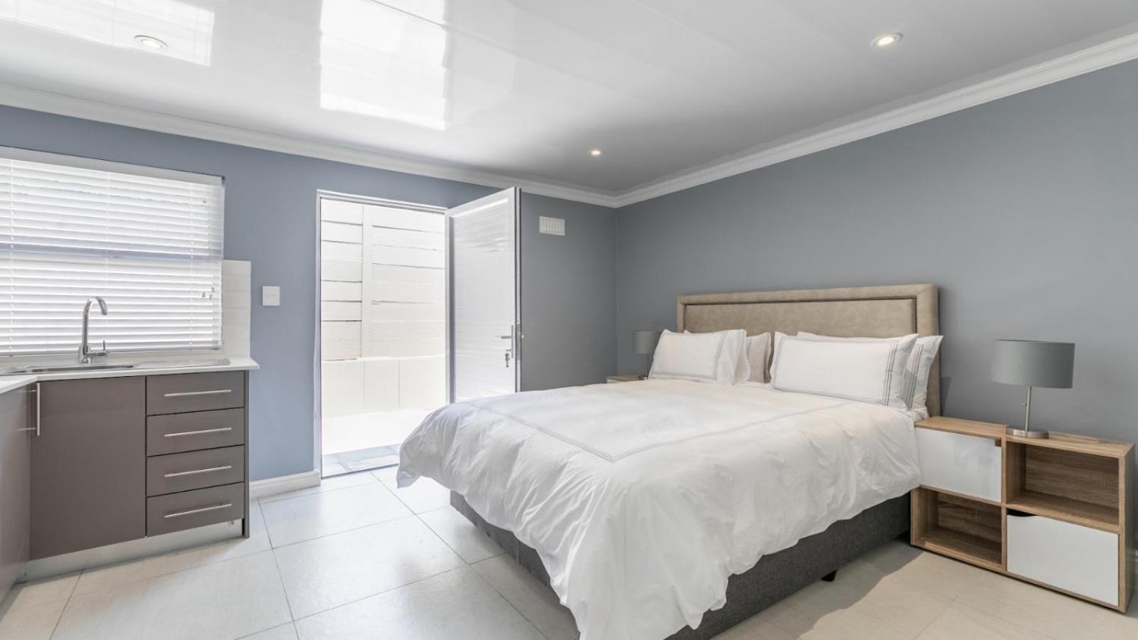 Inkantu Self-Catering Apartments Kaapstad Buitenkant foto