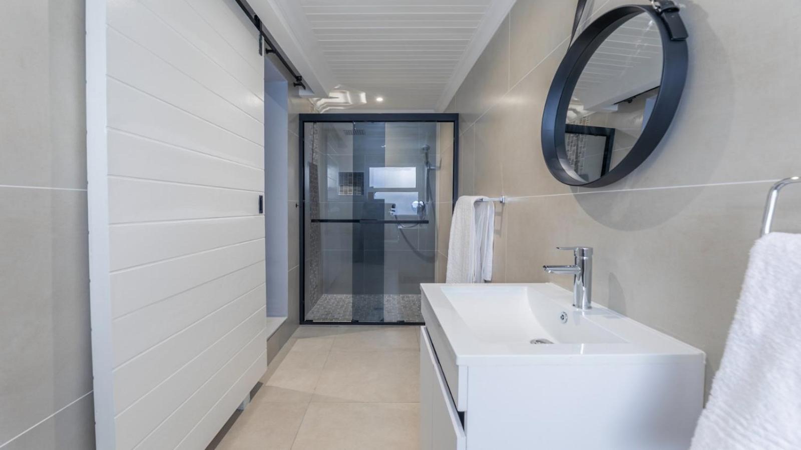Inkantu Self-Catering Apartments Kaapstad Buitenkant foto
