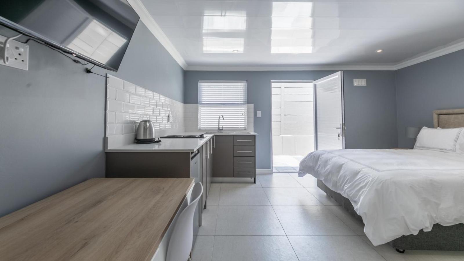 Inkantu Self-Catering Apartments Kaapstad Buitenkant foto